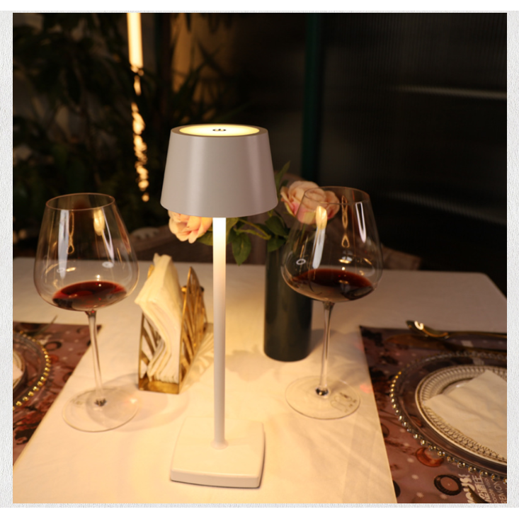 Lampa de masa, At Performance, led reincarcabila cu 3 temperaturi de culoare cald/rece/neutru, 38 cm x10 cm, culoare Alb